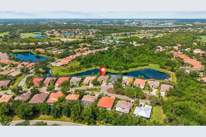7622 Desert Inn Way, Lakewood Ranch, FL 34202 - Photo 42