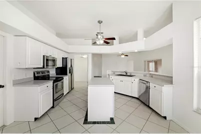 5761 Macaw Place, Lakeland, FL 33809 - Photo 10