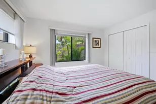 1515 Clower Creek Dr, Sarasota, FL 34231 - Photo 20