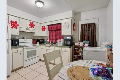 5661 Struthers Court, Winter Haven, FL 33884 - Photo 8