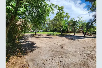 1108 19th Street W, Bradenton, FL 34205 - Photo 6