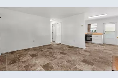 704 19th Avenue W, Palmetto, FL 34221 - Photo 12