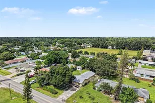 1503 55th Ave W, Bradenton, FL 34207 - Photo 2