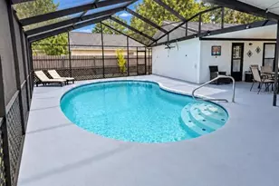 2533 10th St, Sarasota, FL 34237 - Photo 28