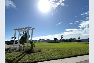 5619 Bayshore Road #149, Palmetto, FL 34221 - Photo 10