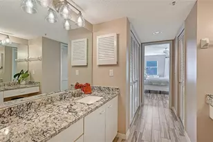 1328 Siesta Bayside Dr, Sarasota, FL 34242 - Photo 22