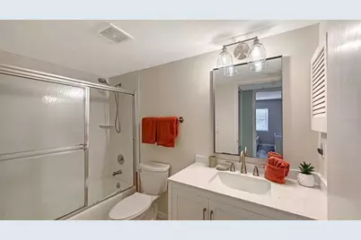 1328 Siesta Bayside Drive #1328C, Sarasota, FL 34242 - Photo 24