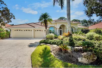 4804 Benchmark Court, Sarasota, FL 34238 - Photo 2