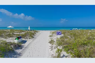 1445 Gulf Of Mexico Drive #101, Longboat Key, FL 34228 - Photo 36