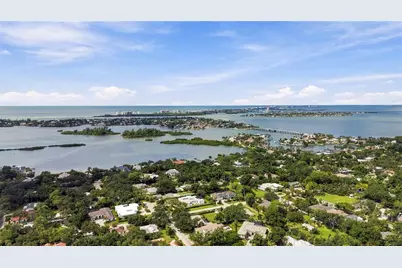 1802 Robinhood Street, Sarasota, FL 34231 - Photo 34
