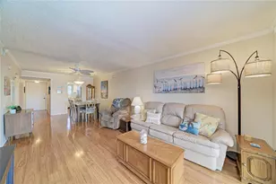 3893 Lake Bayshore Dr, Bradenton, FL 34205 - Photo 8