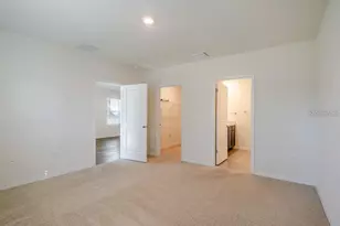 10945 Trailing Vine Dr, Tampa, FL 33610 - Photo 18