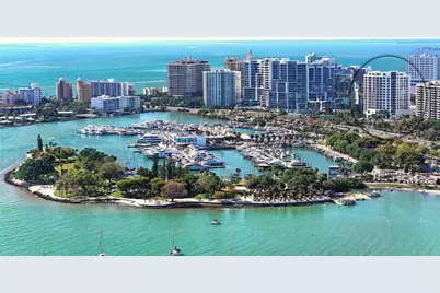 1233 N Gulfstream Avenue #1404, Sarasota, FL 34236 - Photo 4