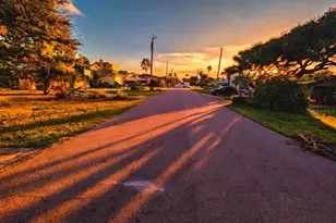 824 E 9th Ave, New Smyrna Beach, FL 32169 - Photo 14