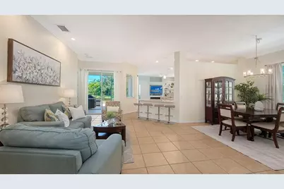 15213 Blue Fish Circle, Lakewood Ranch, FL 34202 - Photo 6