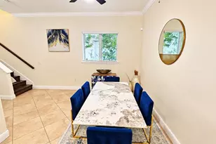 2225 Bahia Vista St, Sarasota, FL 34239 - Photo 4