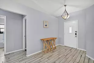 1881 Summer Walk Cir, Sarasota, FL 34232 - Photo 18