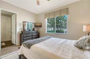 3194 Charles MacDonald Dr, Sarasota, FL 34240 - Photo 44