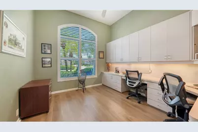 3194 Charles Macdonald Drive, Sarasota, FL 34240 - Photo 34
