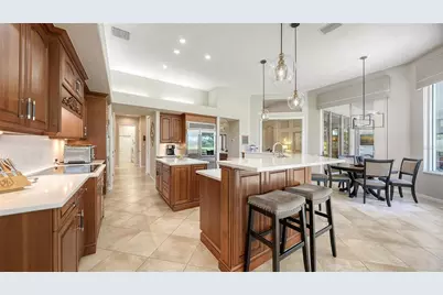 3194 Charles Macdonald Drive, Sarasota, FL 34240 - Photo 14