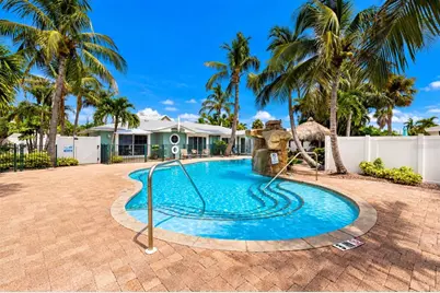 215 67th Street #6, Holmes Beach, FL 34217 - Photo 26