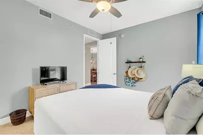 391 Aruba Circle #203, Bradenton, FL 34209 - Photo 32