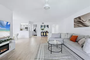 5174 Marsh Field Ln, Sarasota, FL 34235 - Photo 12