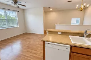 3554 Parkridge Cir, Sarasota, FL 34243 - Photo 10