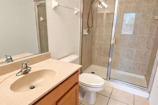 3554 Parkridge Cir, Sarasota, FL 34243 - Photo 16
