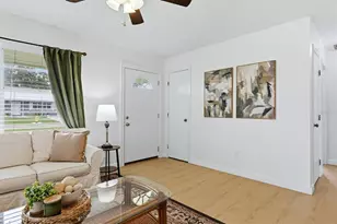 340 51st Street W, Palmetto, FL 34221 - Photo 6