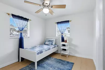340 51st Street W, Palmetto, FL 34221 - Photo 18