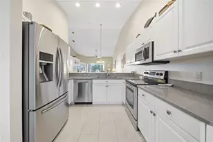 5320 Hyland Hills Ave, Sarasota, FL 34241 - Photo 14