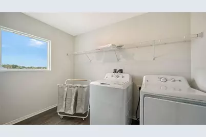11403 Lake Louisa Terrace, Sarasota, FL 34241 - Photo 16