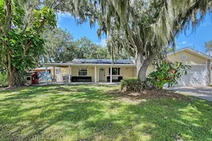 5107 Woodlawn Cir W, Palmetto, FL 34221 - Photo 1