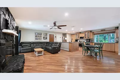 5107 Woodlawn Circle W, Palmetto, FL 34221 - Photo 10