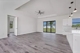 200 Redwood Rd, Rotonda West, FL 33947 - Photo 12