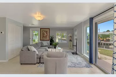 387 Avenida Milano, Sarasota, FL 34242 - Photo 12