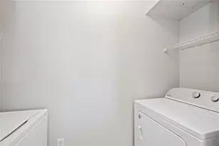 3005 Chianti Ct, Sarasota, FL 34237 - Photo 16
