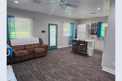 390 Henderson Avenue, Seffner, FL 33584 - Photo 46