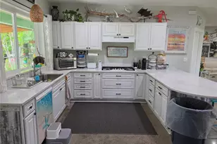 390 Henderson Ave, Seffner, FL 33584 - Photo 12