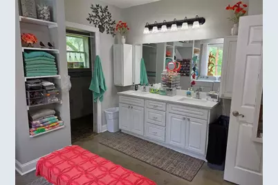 390 Henderson Avenue, Seffner, FL 33584 - Photo 30