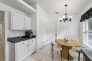 5684 Alden Garden Way, Sarasota, FL 34235 - Photo 18
