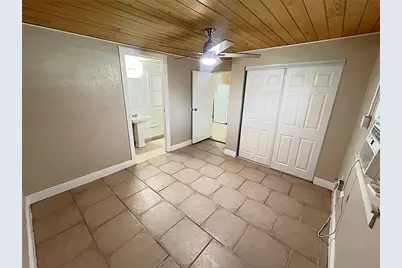 712 67th Avenue W, Bradenton, FL 34207 - Photo 12