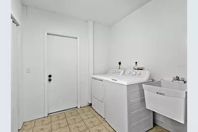 4260 Bell Avenue, Sarasota, FL 34231 - Photo 14