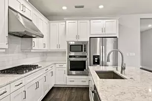 18519 Dayspring Pl, Venice, FL 34293 - Photo 18