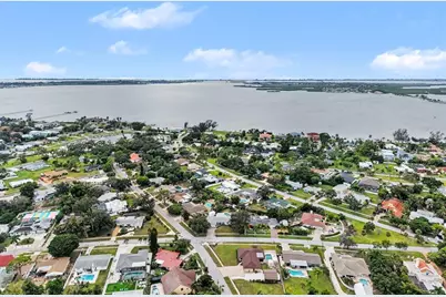1110 De Narvez Avenue, Bradenton, FL 34209 - Photo 4