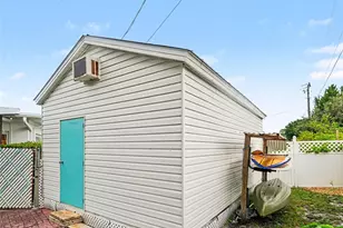 1110 De Narvaez Ave, Bradenton, FL 34209 - Photo 34
