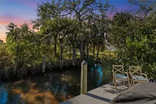 27 Michiana Dr, Terra Ceia, FL 34250 - Photo 1