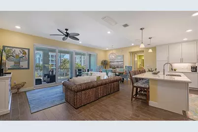 388 Aruba Circle #201, Bradenton, FL 34209 - Photo 6