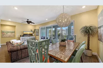 388 Aruba Circle #201, Bradenton, FL 34209 - Photo 8